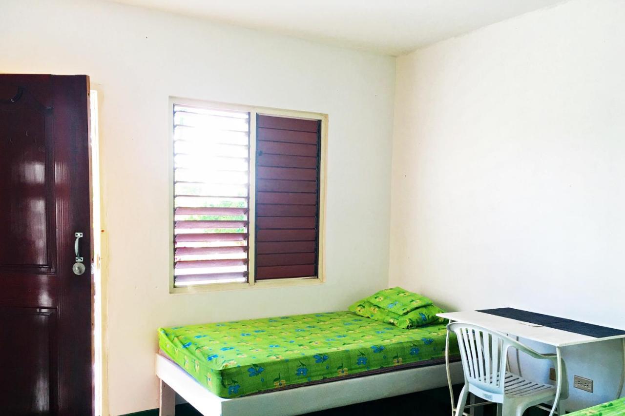 African Symbol Guest House Montego Bay Exterior foto