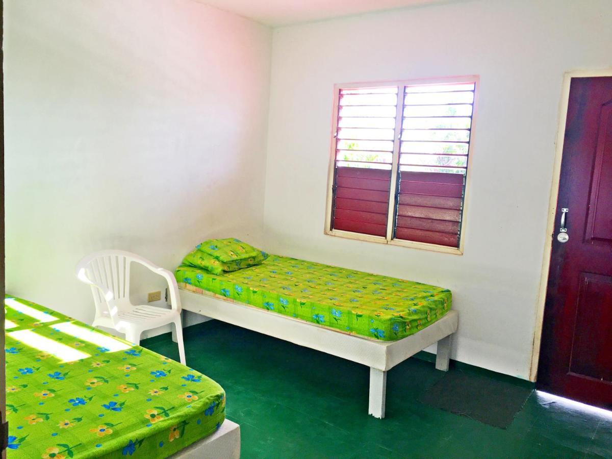 African Symbol Guest House Montego Bay Exterior foto